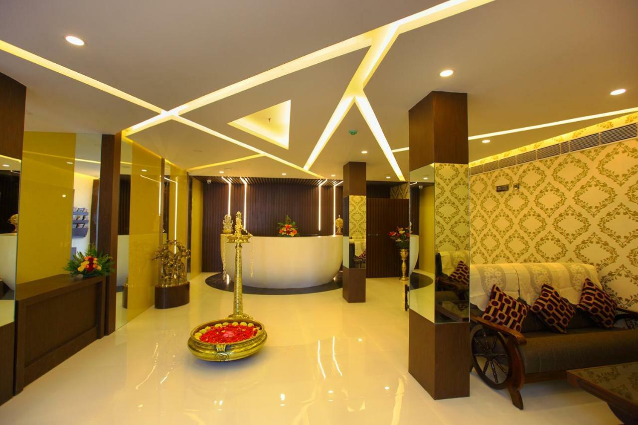 Hotel Rohini International Kallār エクステリア 写真