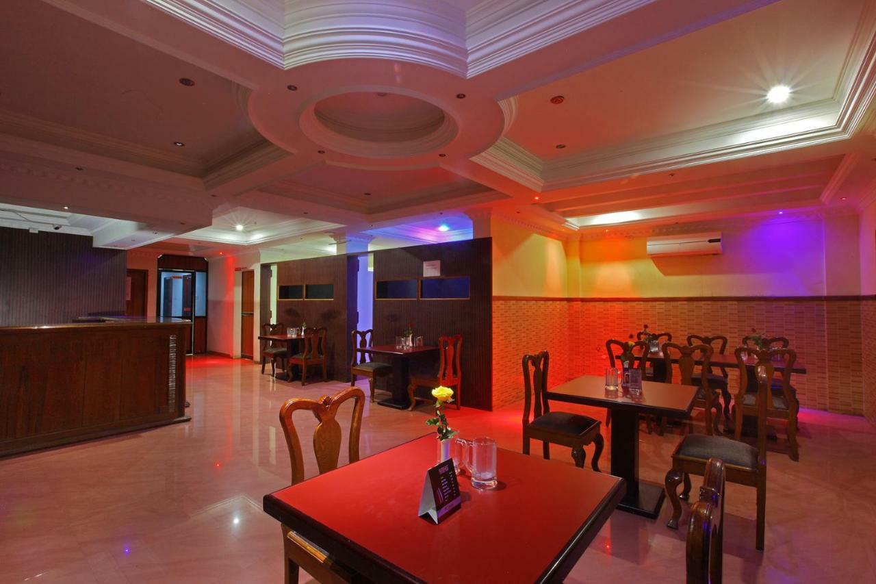 Hotel Rohini International Kallār エクステリア 写真