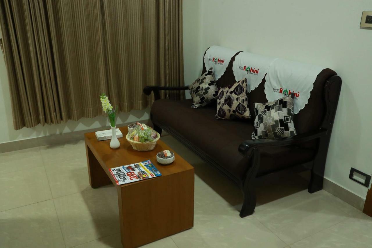 Hotel Rohini International Kallār エクステリア 写真